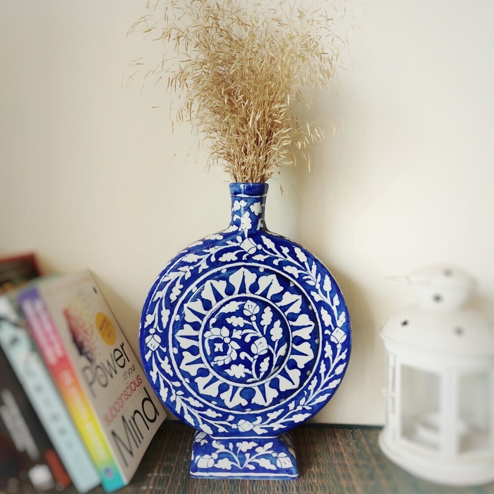 pottery vase